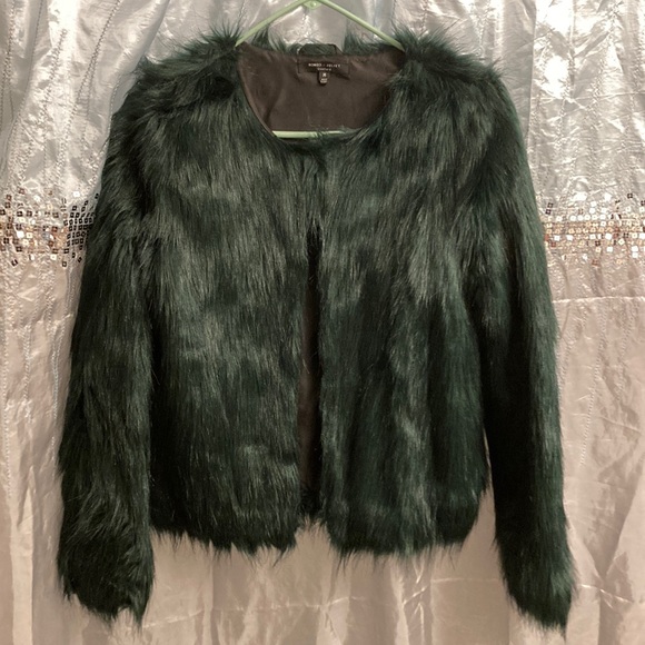 Romeo & Juliet Couture Jackets & Blazers - Faux Fur Coat